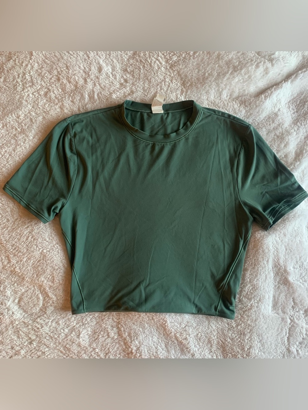 Lululemon Cropped Fitted Short Sleeve Athletic Top Dark Forest / Green size S